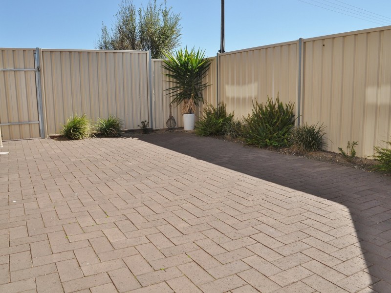 10 Harbour View Terace, Victor Harbor SA 5211