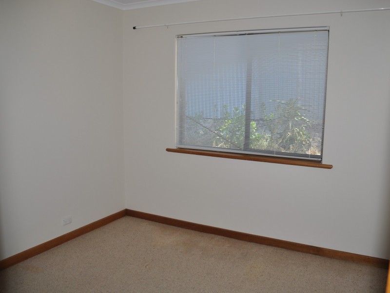 11 Hillview Road, Victor Harbor SA 5211