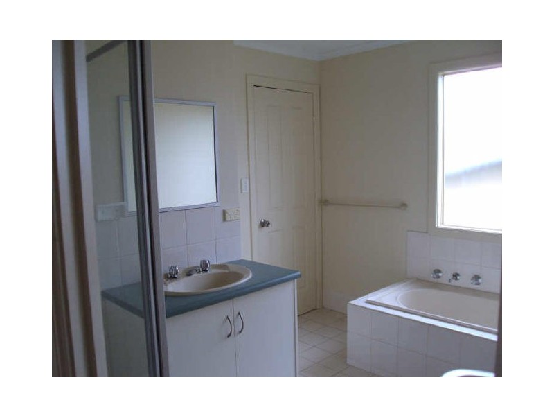 6 Pilot Court, Encounter Bay SA 5211