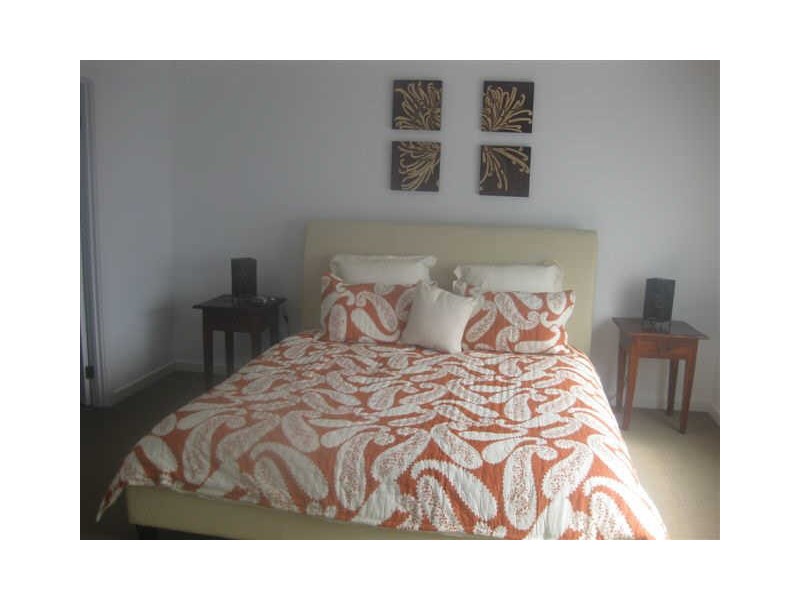 2 Joy Street, Encounter Bay SA 5211