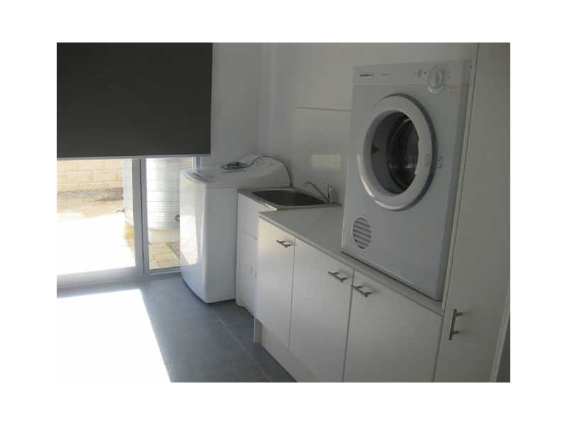 2 Joy Street, Encounter Bay SA 5211