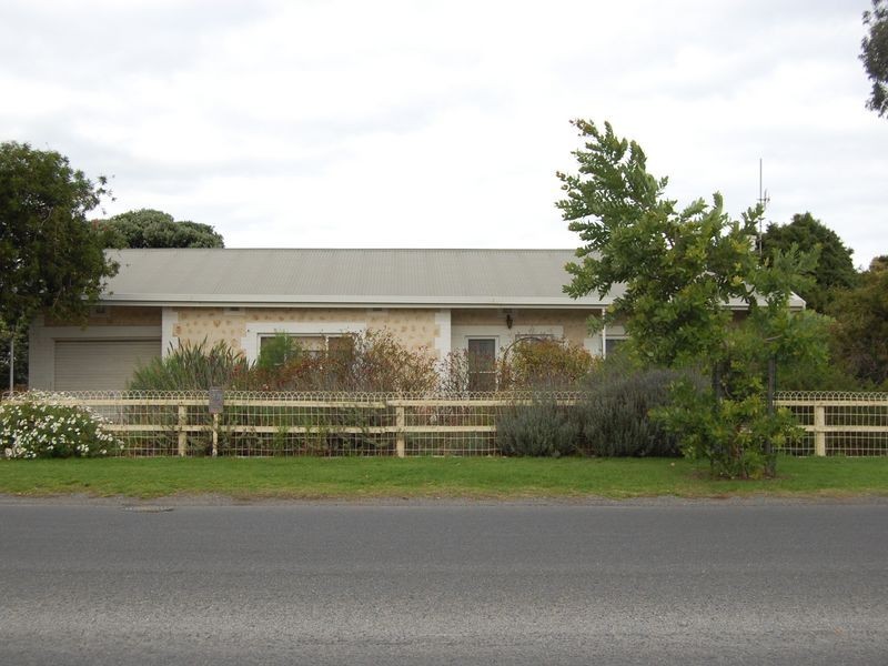 84 -86 Bay Road, Encounter Bay SA 5211