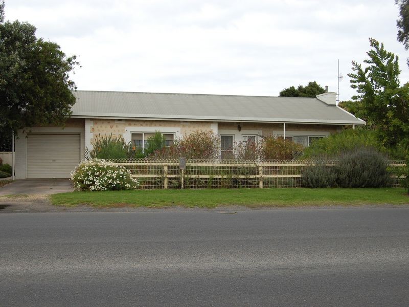 84 -86 Bay Road, Encounter Bay SA 5211