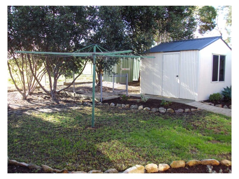 8 Palm Court, Mccracken SA 5211