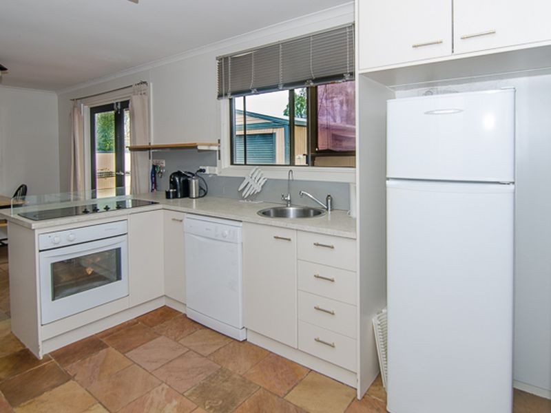 63 Waterport Road, Port Elliot SA 5212