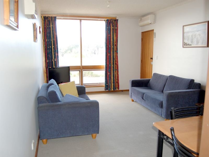 Unit 1/30 Esplanade, Victor Harbor SA 5211