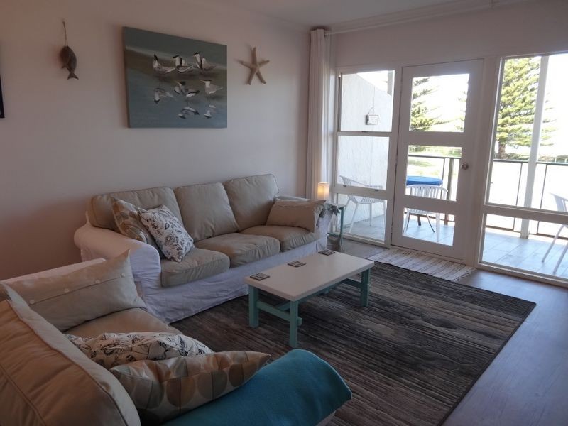 6/22 Esplanade, Victor Harbor SA 5211