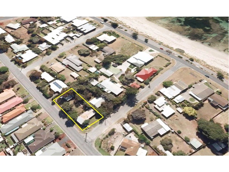 10 Oakham Street, Encounter Bay SA 5211