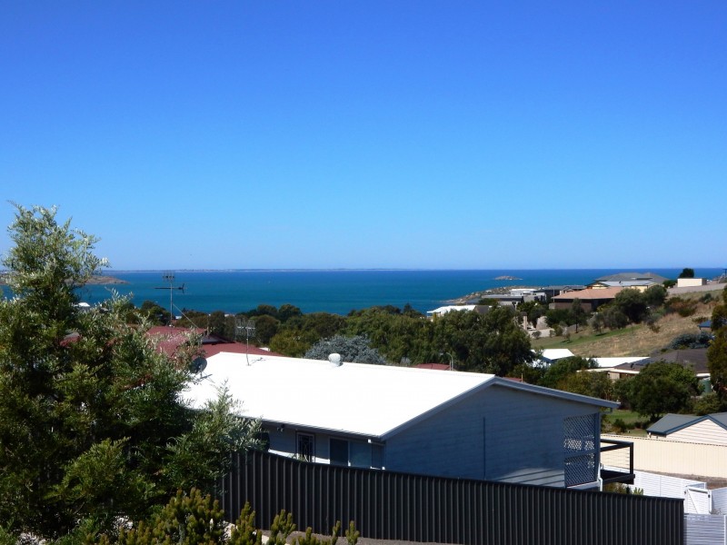 24 Humpback Road, Encounter Bay SA 5211
