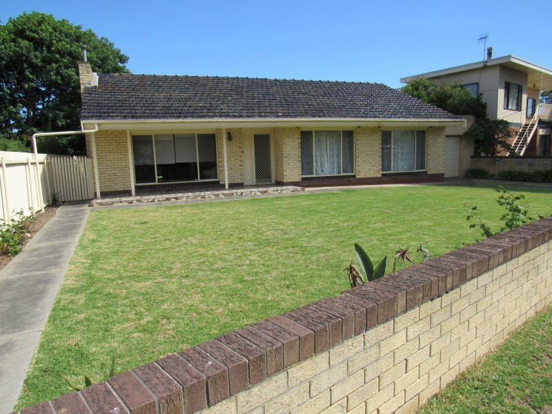 9 Gibson Avenue, Encounter Bay SA 5211