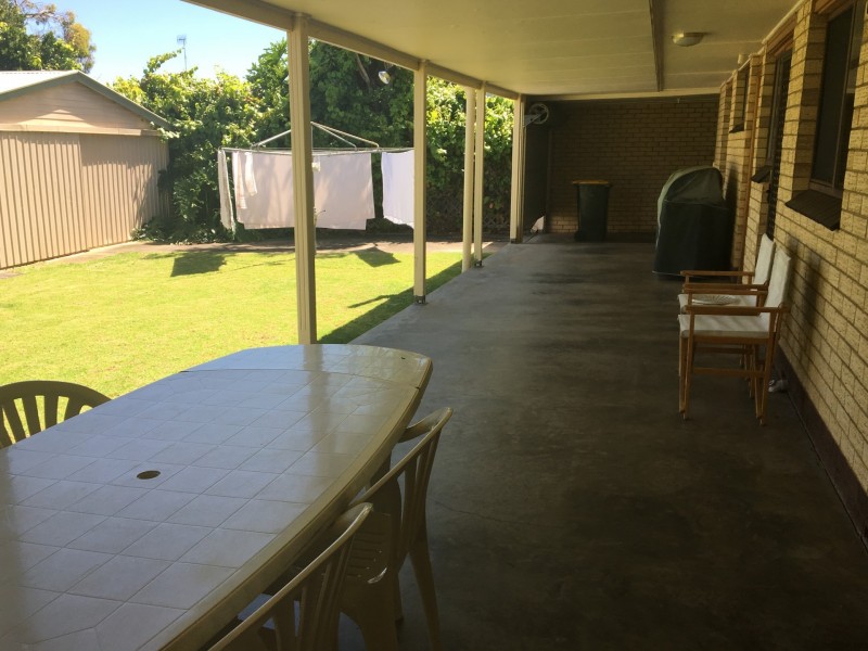 9 Gibson Avenue, Encounter Bay SA 5211