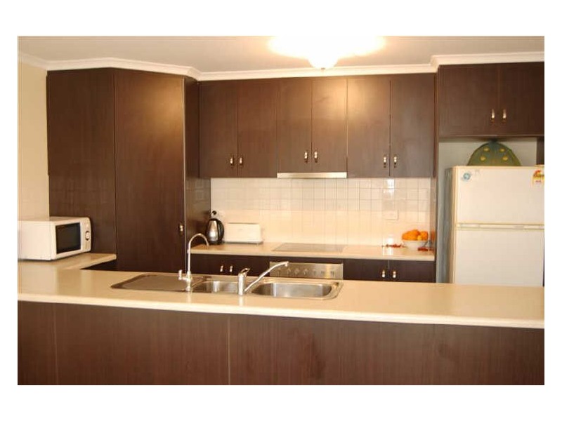 2 Acraman Street, Victor Harbor SA 5211