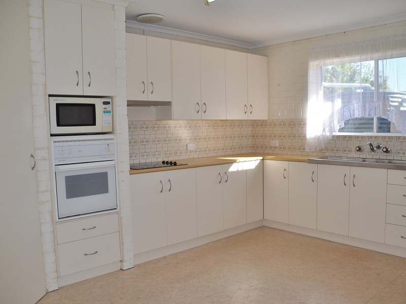 14 David Street, Mccracken SA 5211