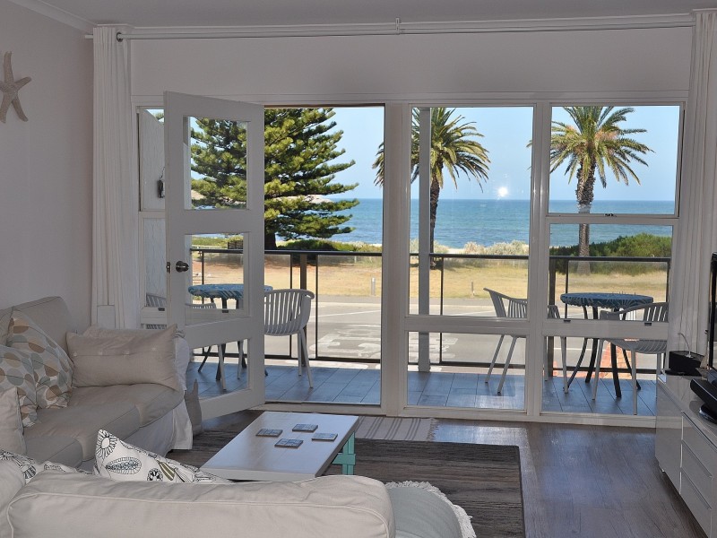 Unit 6/22 Esplanade, Victor Harbor SA 5211