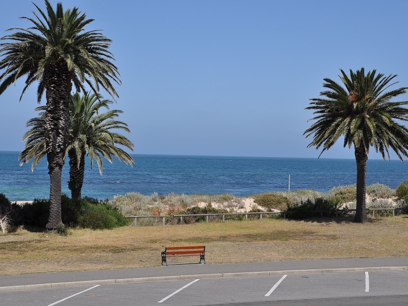 Unit 6/22 Esplanade, Victor Harbor SA 5211
