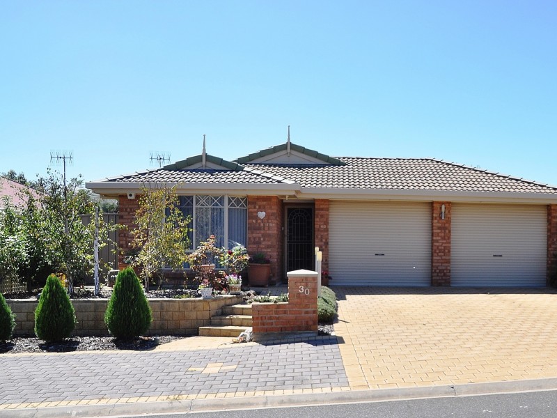 30 Sinclair St, Hayborough SA 5211