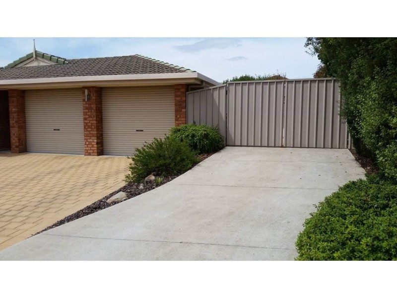 30 Sinclair St, Hayborough SA 5211