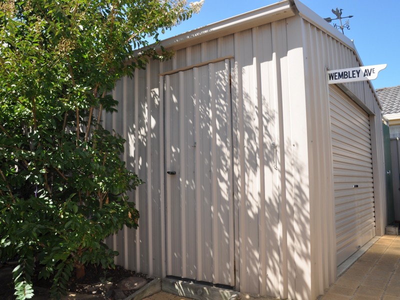 30 Sinclair St, Hayborough SA 5211