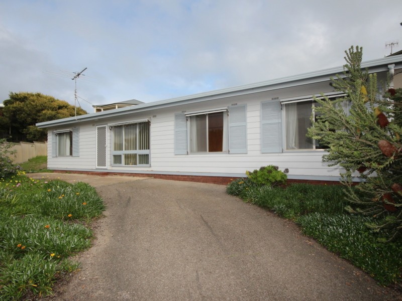 17 Bristow Smith Avenue, Goolwa South SA 5214