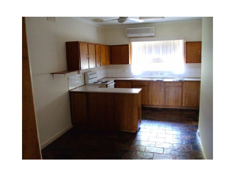 3/8 Adey Street, Victor Harbor SA 5211