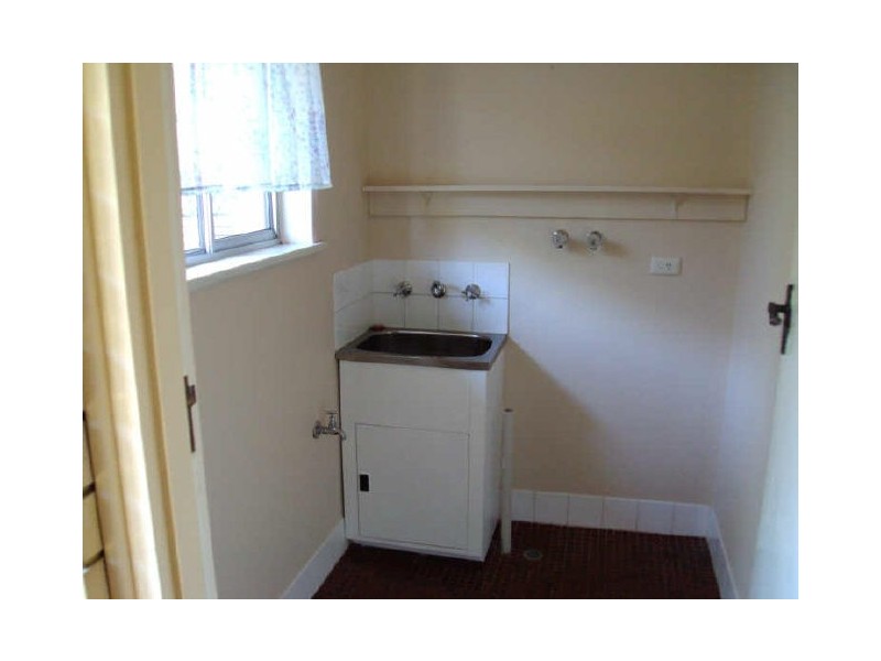 3/8 Adey Street, Victor Harbor SA 5211