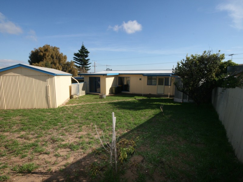 61 Captain Sturt Parade, Hindmarsh Island SA 5214