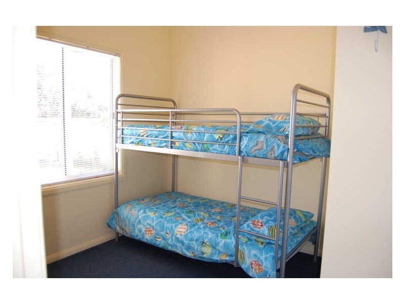 5 Giles Street, Encounter Bay SA 5211