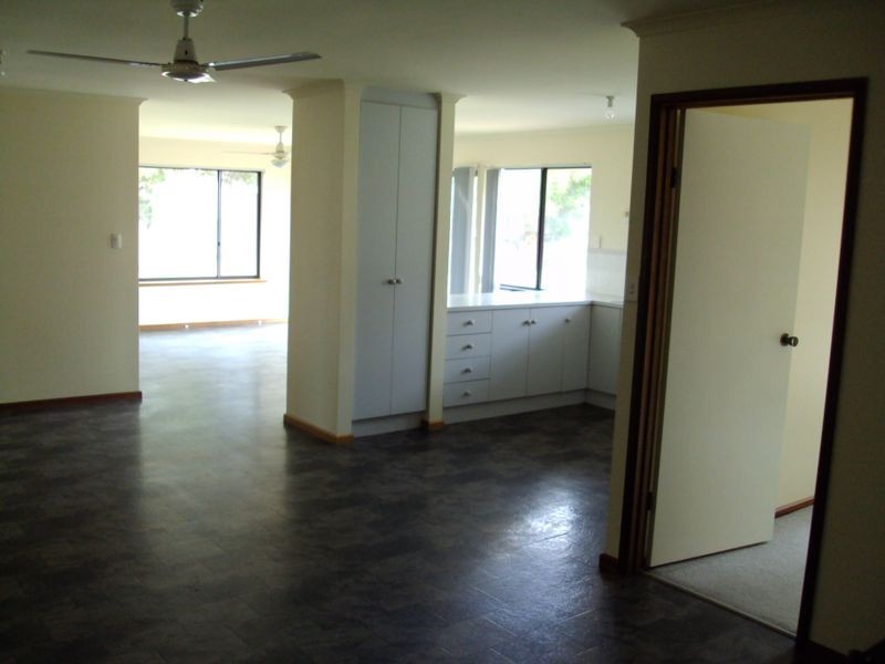 13 Hodge Avenue, Encounter Bay SA 5211