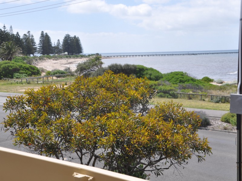 5/30 Esplanade, Victor Harbor SA 5211