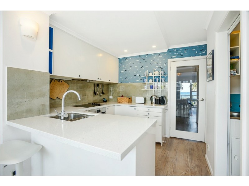 Unit 6/22 Esplanade, Victor Harbor SA 5211