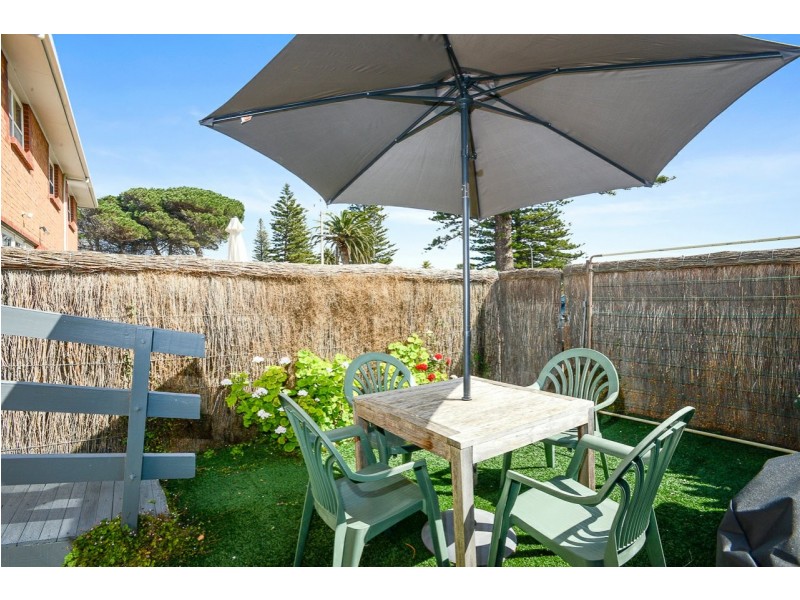 Unit 6/22 Esplanade, Victor Harbor SA 5211