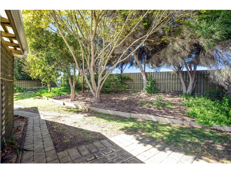 13 Anderson Grove, Mccracken SA 5211