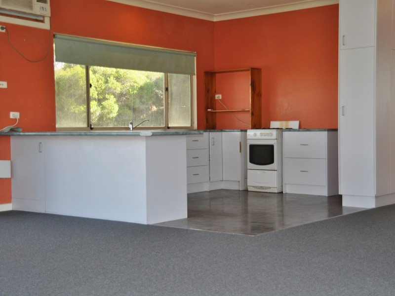 18 – 20 Alexander Street, Hayborough SA 5211