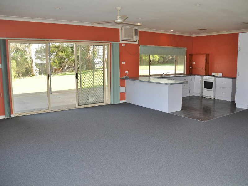 18 – 20 Alexander Street, Hayborough SA 5211