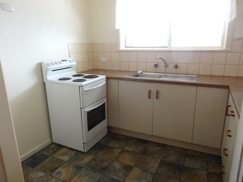 2/30 Marlborough Street, Victor Harbor SA 5211