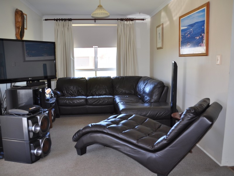 17 Tolmer Court, Hayborough SA 5211