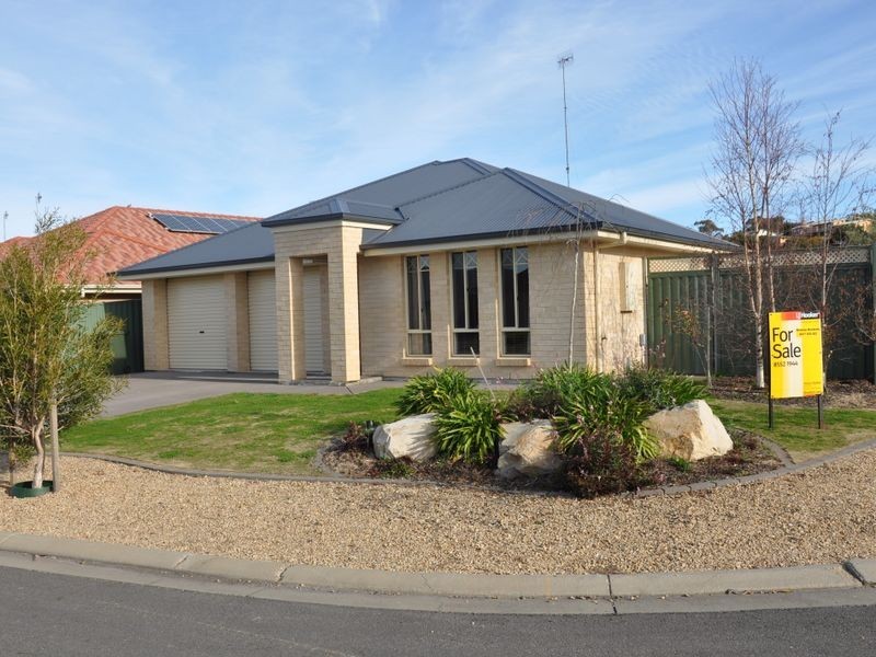 2 Manning Avenue, Encounter Bay SA 5211