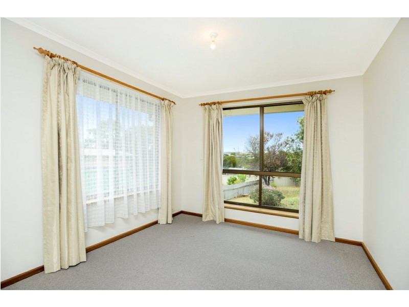 27 Norfolk Avenue, Victor Harbor SA 5211