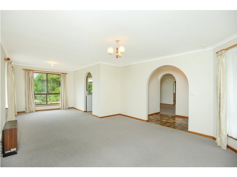 27 Norfolk Avenue, Victor Harbor SA 5211