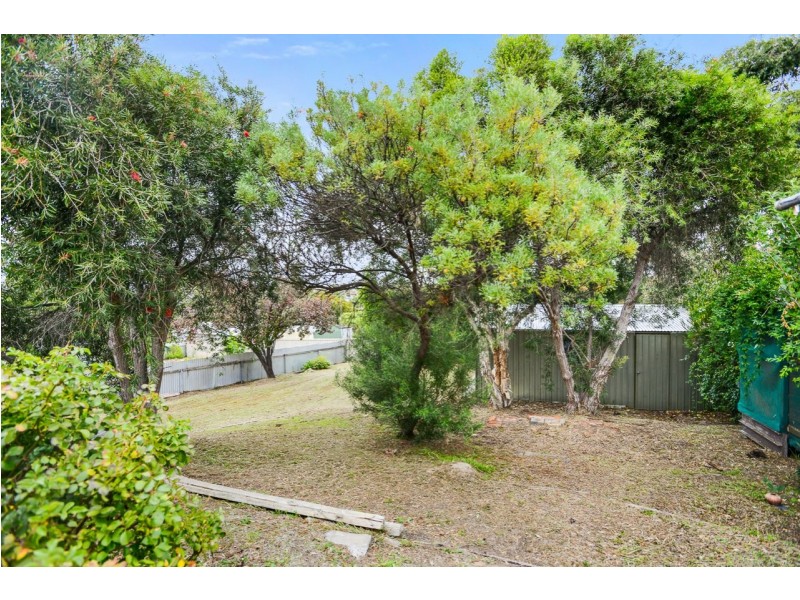 27 Norfolk Avenue, Victor Harbor SA 5211