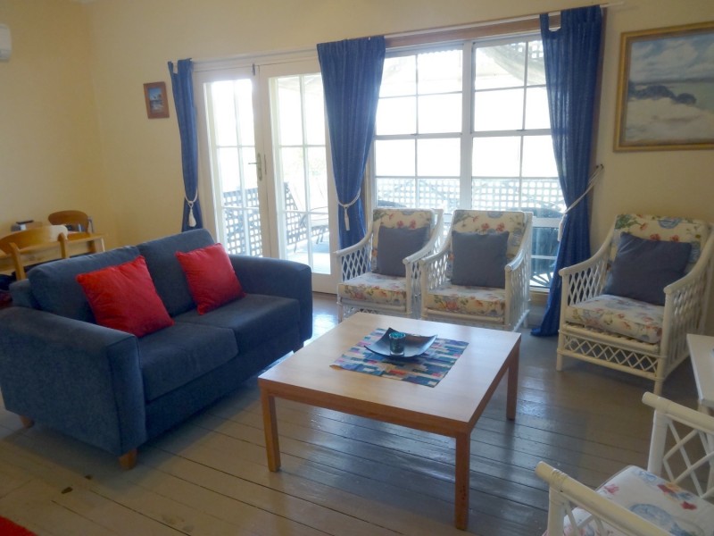 51 Gum Avenue, Victor Harbor SA 5211