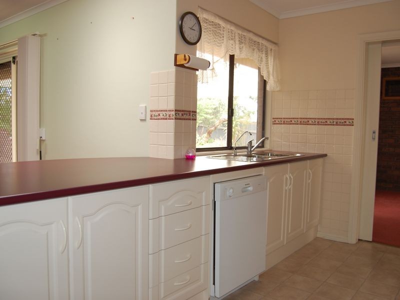 28 Norfolk Avenue, Victor Harbor SA 5211