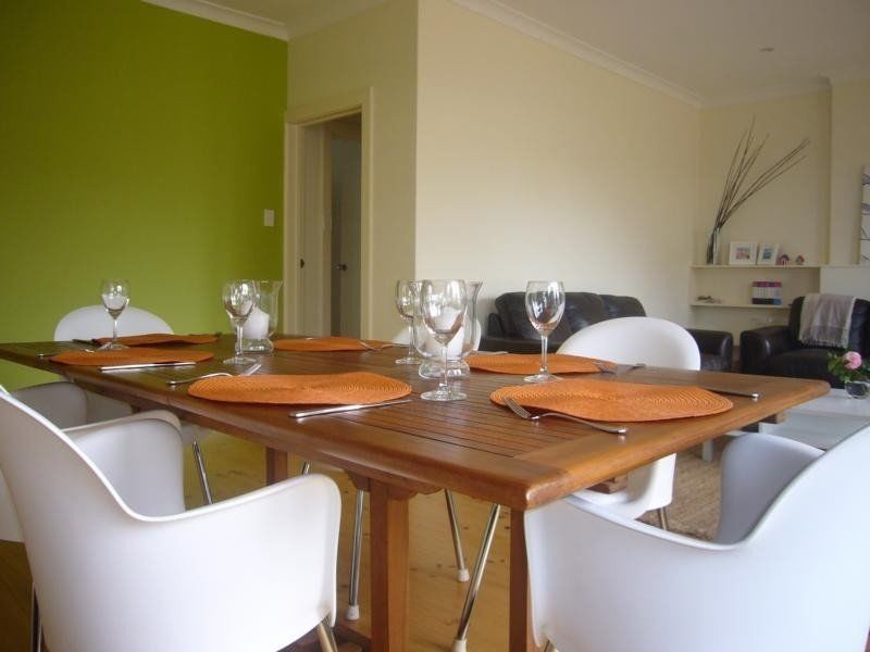 19 Nevin Ave, Encounter Bay SA 5211