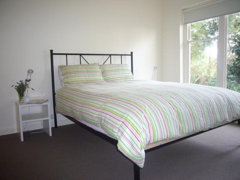 19 Nevin Ave, Encounter Bay SA 5211