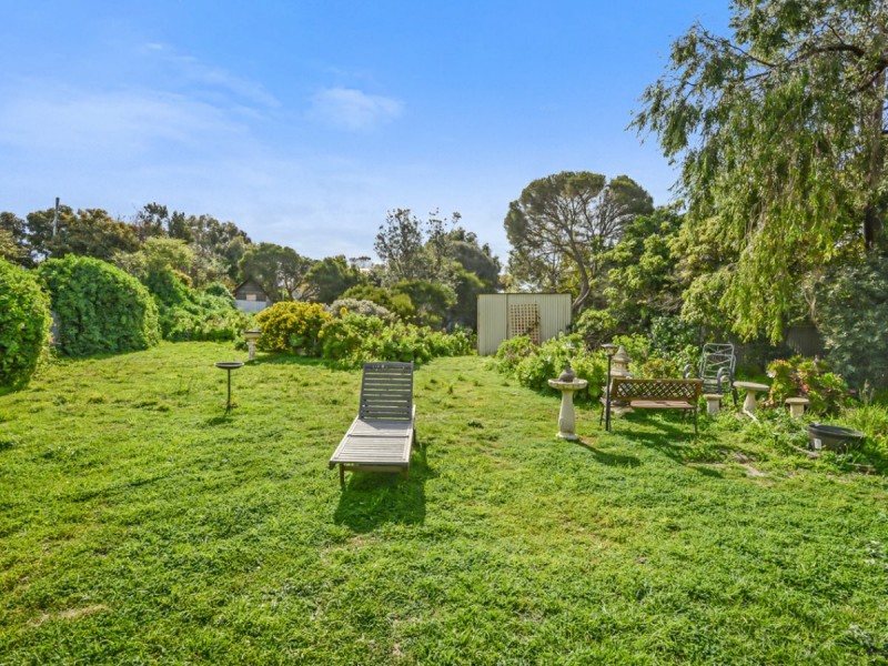 15 Hillview Road, Victor Harbor SA 5211