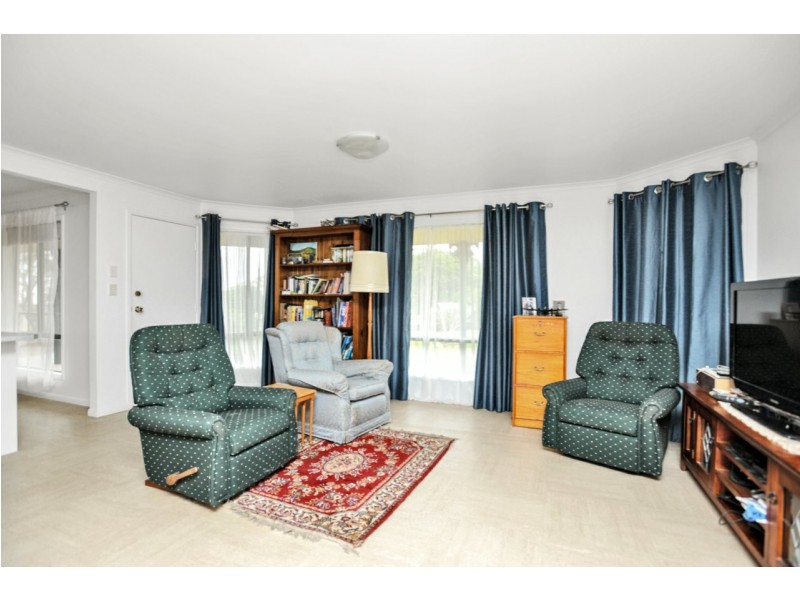 18 Mayflower Court, Encounter Bay SA 5211