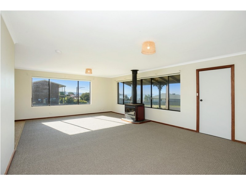 67 Dodson Road, Encounter Bay SA 5211