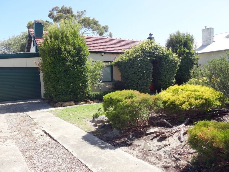 21 Sturt Street, Victor Harbor SA 5211