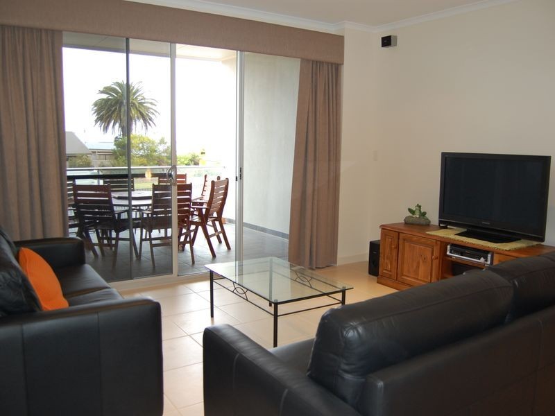 2/141 Hindmarsh Road, Victor Harbor SA 5211