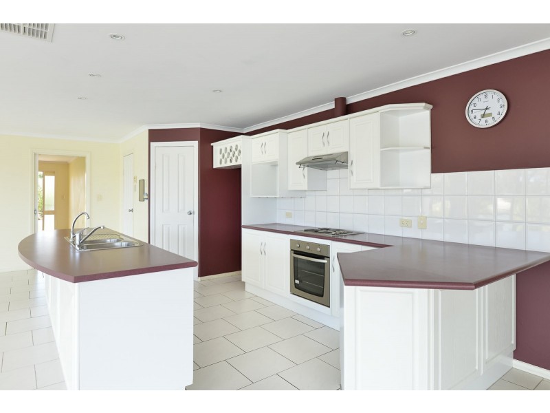 17 Windjammer Court, Encounter Bay SA 5211